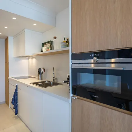 Lecomte - Beachfront 215 Daire *